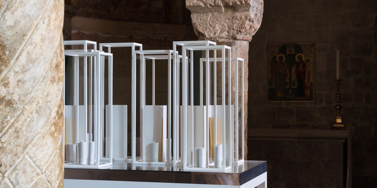Edmund de Waal’s work installed in Cathedral for Passover and Holy Week