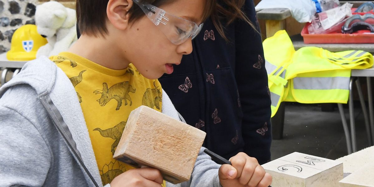 Discovery Days – Stonemasonry Demos